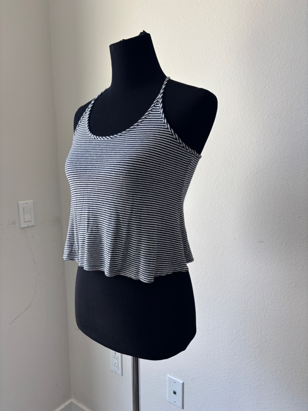 Charlotte Russe Navy & White Striped Cropped Racerback Tank - Picture 2 of 5